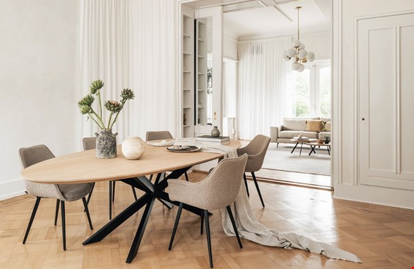 Eiken eettafel kiezen? Zo vind je jouw perfecte match Eiken eettafel kiezen? Zo vind je jouw perfecte match